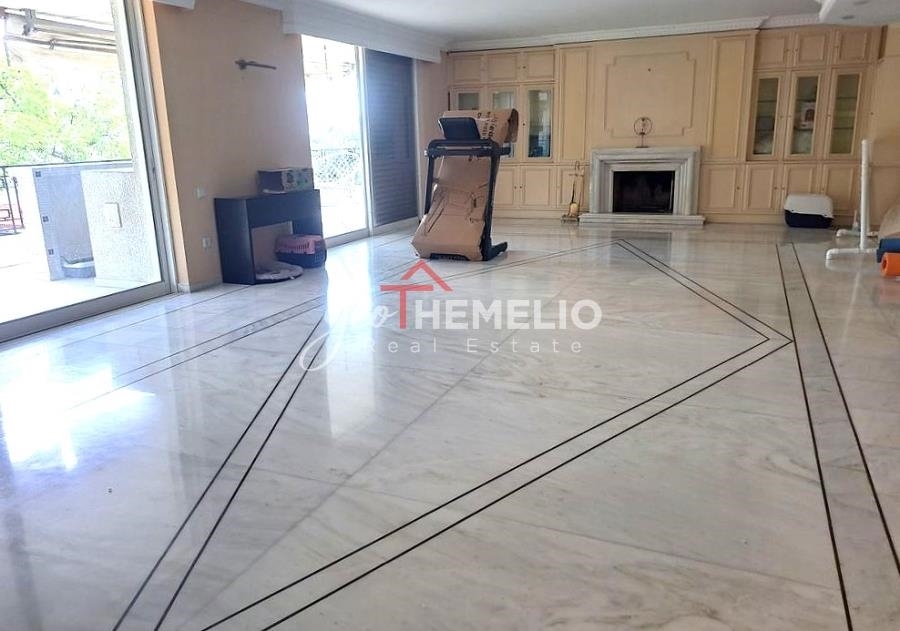 (Προς Πώληση) Κατοικία Οροφοδιαμέρισμα || Αθήνα Νότια/Γλυφάδα - 186 τ.μ, 3 Υ/Δ, 620.000€ 